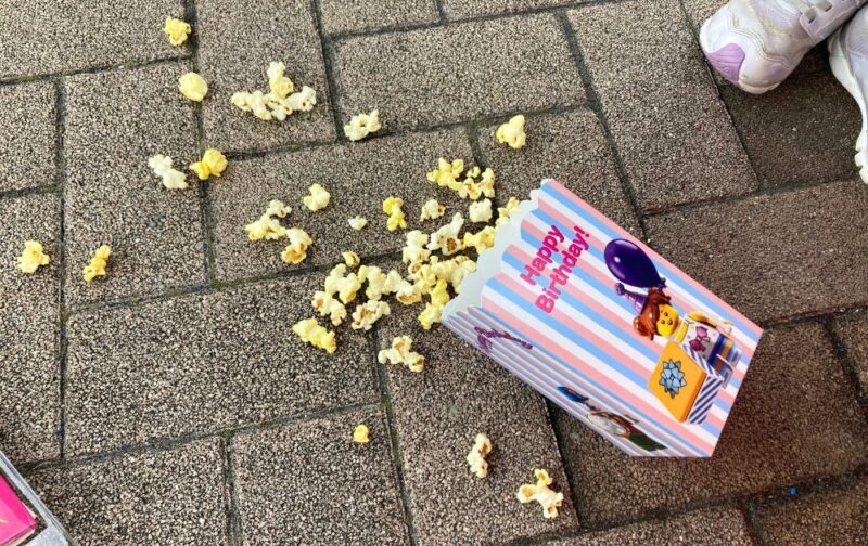 レゴランドの誕生日限定特典（ポップコーン）