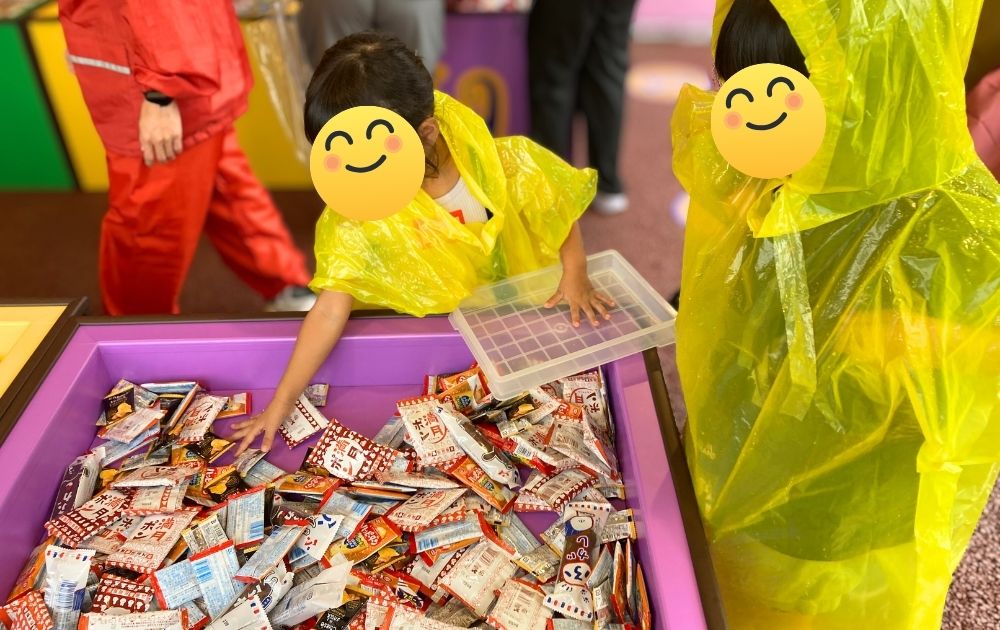 レゴランドのハロウィンイベント（混雑状況）キャンディハント・お菓子のつかみ取り