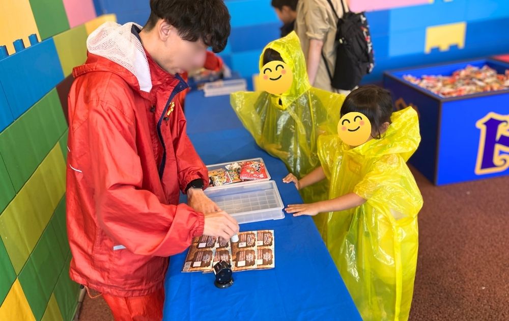 レゴランドのハロウィンイベント（混雑状況）キャンディハント・お菓子のつかみ取り