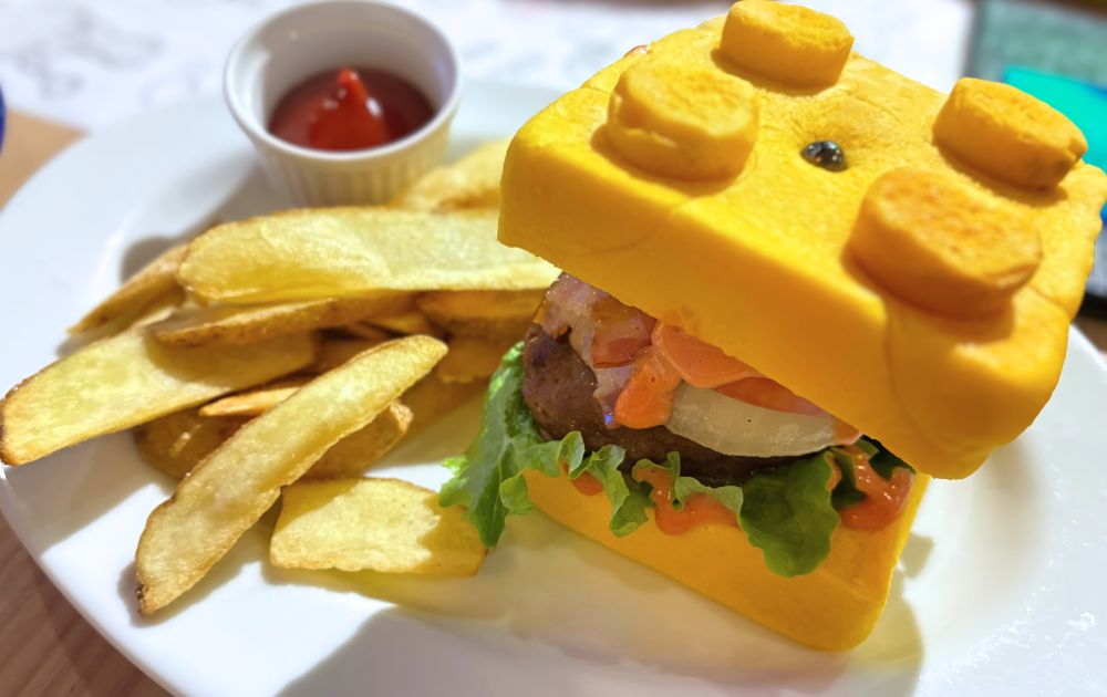 レゴランドホテルのレストラン(ハンバーガー)実食レポ