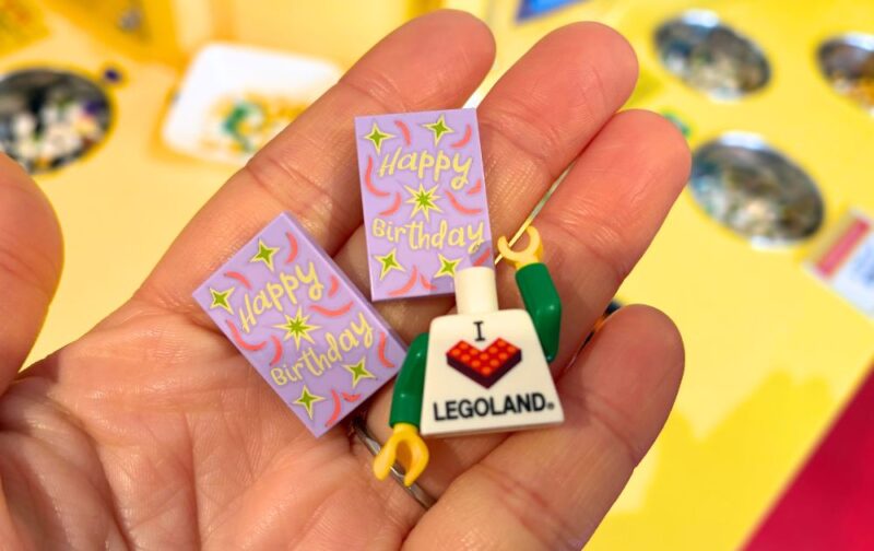 レゴランドのオリジナルミニフィグ・名入れキーチェーンの作り方