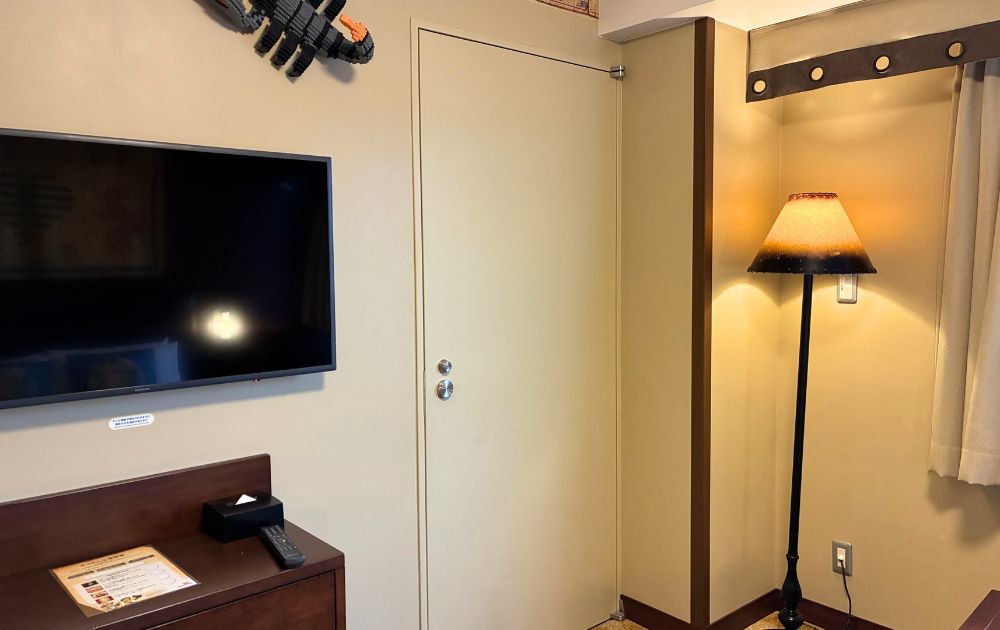 レゴランドホテル（スタンダード・アドベンチャールーム）コネクティングルームのドア