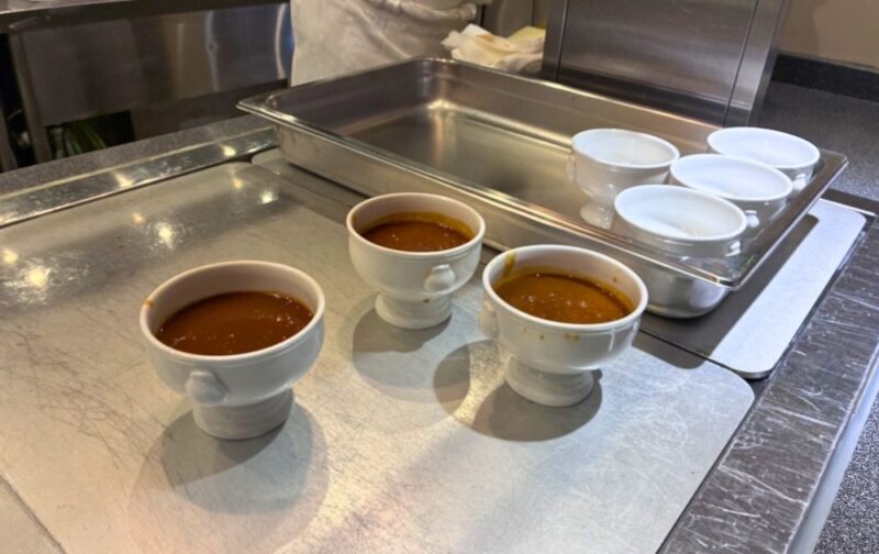 レゴランドのナイトテーブルレストランで食べられるカレー