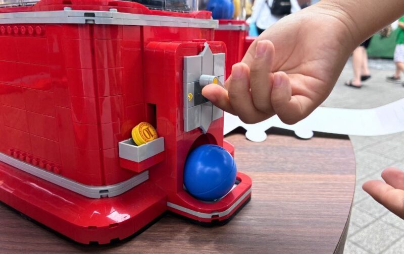 レゴランドのナイトテーブルレストランでもらえるポップバッジ